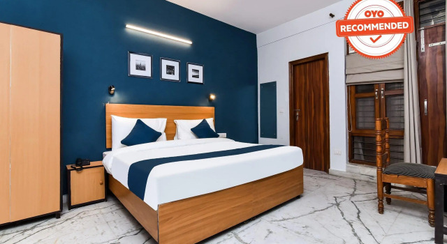 SilverKey Executive Stays 38651 Sector 56, Забронировать Отель Нойда штат Уттар-Прадеш