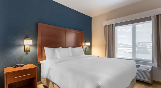 Двухместный номер Standard Comfort Inn & Suites Bennett