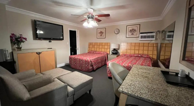 Standard- firedobbelt værelse Flamingo Motel Oxnard