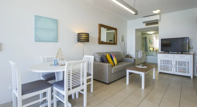 1 Bright Point Apartment 2203, Забронировать Апартаменты/квартира Апартаменты Острова Магнетика, Апартаменты/квартира