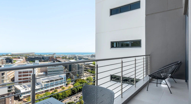 Апартаменты Grand 16 on Bree Apartments