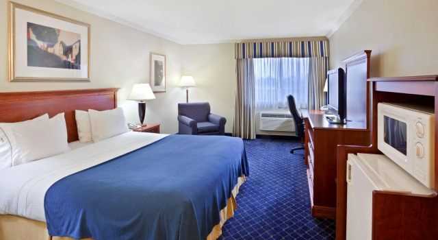 Номер Standard La Quinta Inn & Suites by Wyndham Yakima Downtown