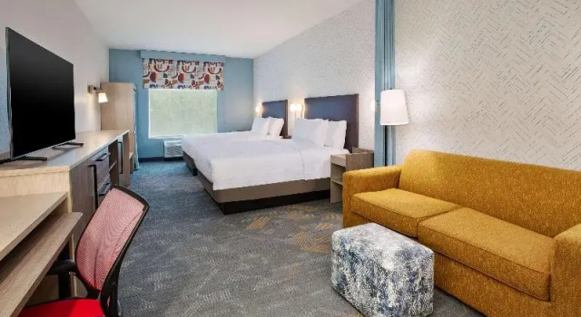 Четырёхместная студия Home2 Suites By Hilton Grand Rapids Northeast