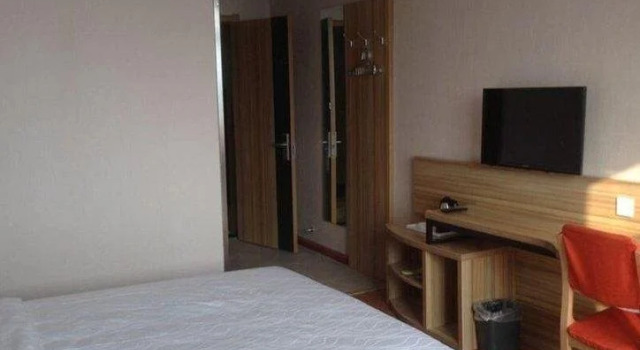 Eaka 365 Hotel Cangzhou West Xinhua Road Branch, Book Hotel Cangzhou Hebei