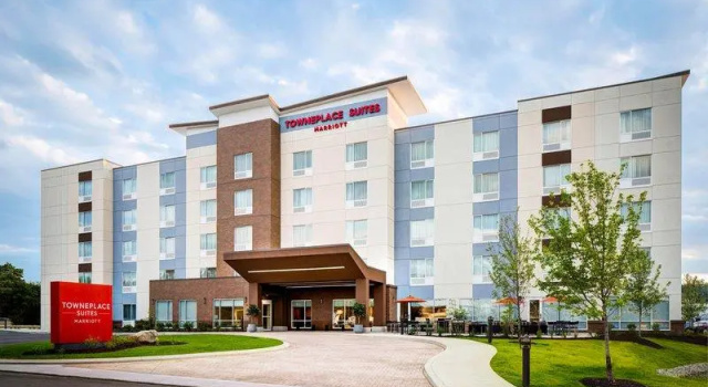 Люкс TownePlace Suites by Marriott Detroit Belleville