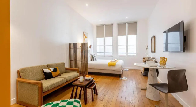 Relais Madeleine, Забронировать Отель Париж Иль-де-Франс, рядом с Станция метро Solférino