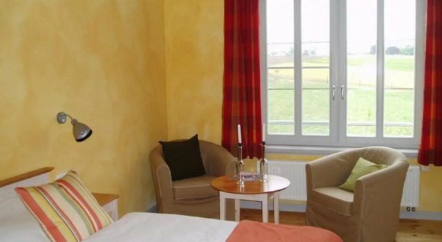 Weinhof am Nussbaum, Rezerwuj Bed and Breakfast Willanzheim Steigerwald