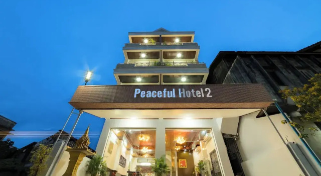Peaceful 2 Hotel