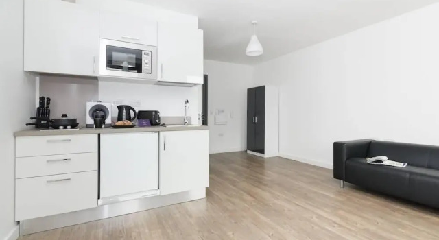 Beautiful Apartment In Vibrant City Centre!, Varaa Huoneisto Asunnot kohteessa Merseyside, Huoneisto