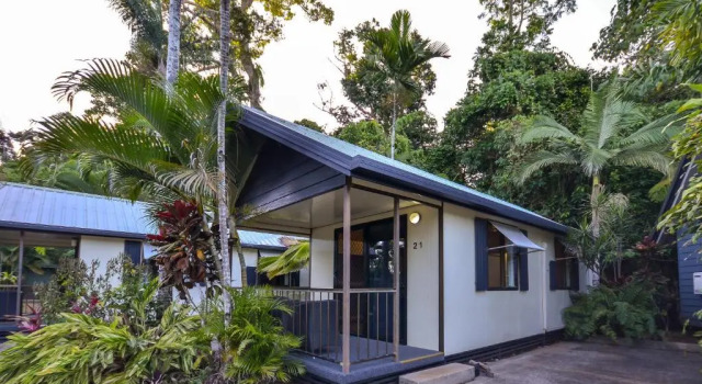 Коттедж Mission Beach Hideaway Holiday Village