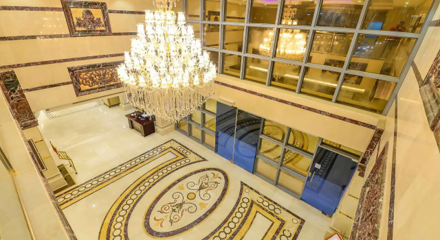 Crown Town Hotel