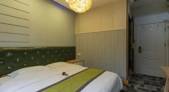 Двухместный номер Standard Ruyi Hotel (Xi'an Tiandi Times Square)
