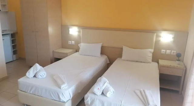 Полулюкс Decauville Hotel