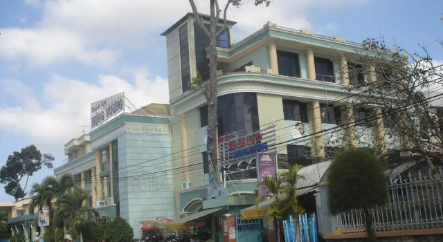 Hung Vuong Hotel Ben Tre, Book Hotel Hoteller i Ben Tre med parkering, Parkering
