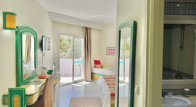 Трёхместный номер Standard с балконом Hammamet Garden Resort and Spa