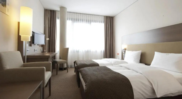Номер Standard IntercityHotel Mannheim