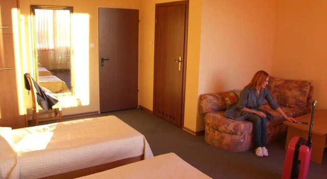 Standard Zimmer Noclegi Apro