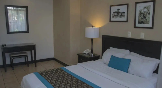 Двухместный номер Standard с балконом и с красивым видом из окна Hotel Colonial