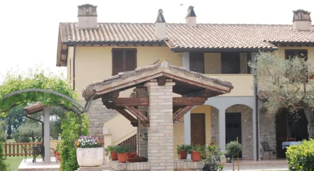 Апартаменты Agriturismo Il Casale di Monica