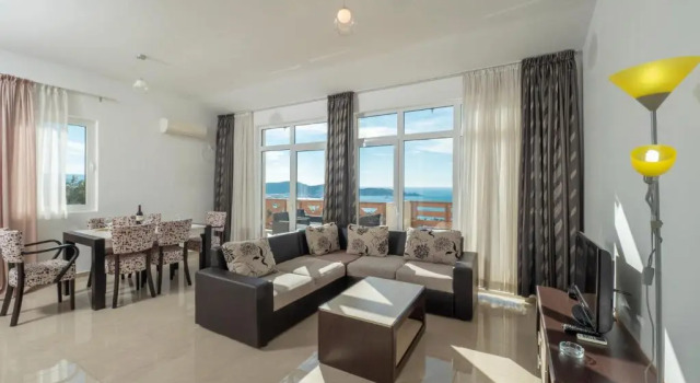 Апартаменты с 2 комнатами с видом на море Berg Apartments