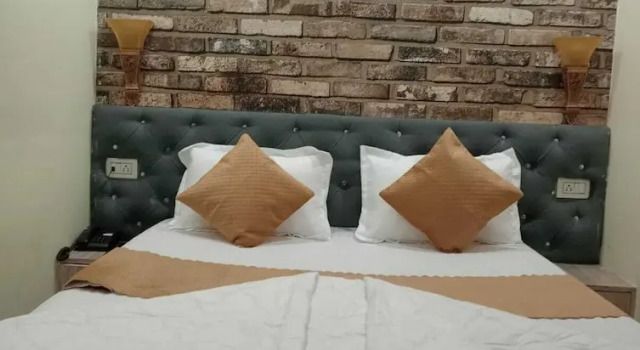 Номер Standard с видом на сад The Elephant Hotel