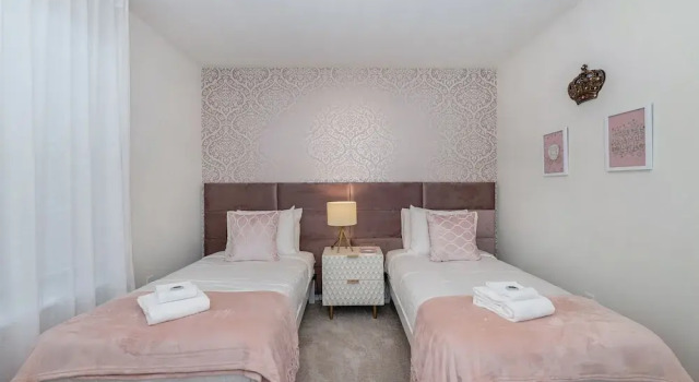 Вилла Sun Traveler @ Solterra By Shine Villas #113 5 Bedroom Townhouse