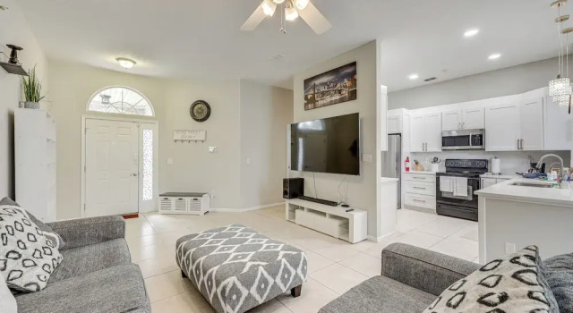 Jacksonville Family Home: Near Shopping & Dining!, Book Hotel Jacksonville Florida