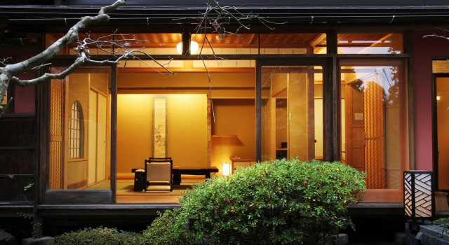 Yunoshimakan, Boek Pension Hotels in Tokai met parkeren, Parkeren