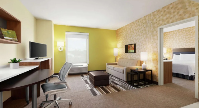 Люкс c 1 комнатой Home2 Suites By Hilton Savannah Airport