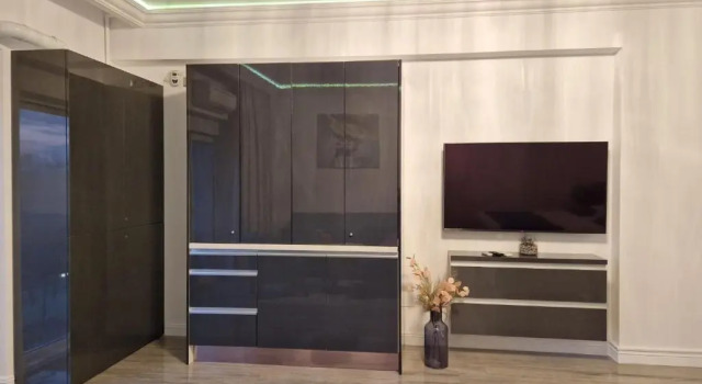 Студия Studio White Tower 106