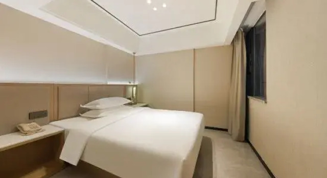 Семейный люкс Premier с 2 комнатами Baofeng International Hotel