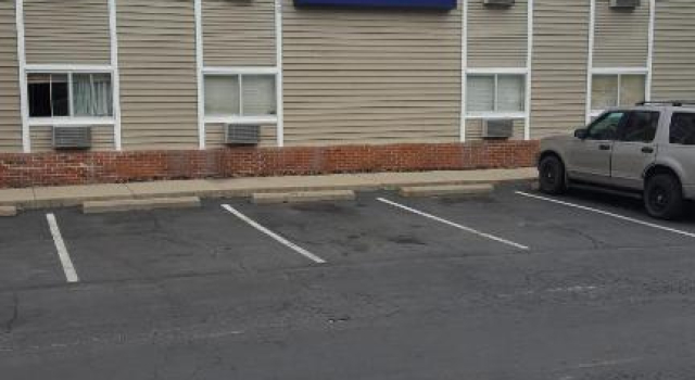 InTown Suites Extended Stay Columbus OH - I-70E/Hamilton Rd, Rezerwuj Hotel Tanie hotele w Columbus
