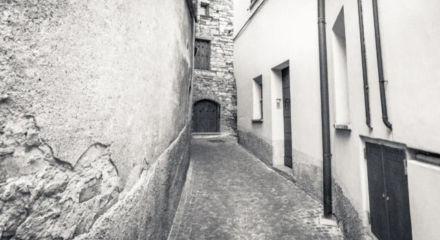 VECCHIO BORGO, Prenota Appartamento Hotel a Como con parcheggio, Parcheggio