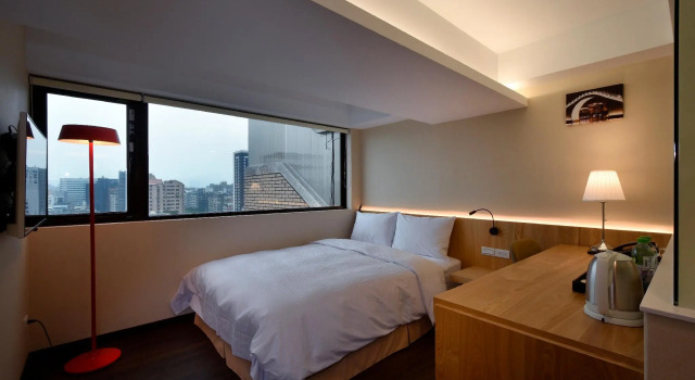 Двухместный номер Standard Eastin Taipei Hotel