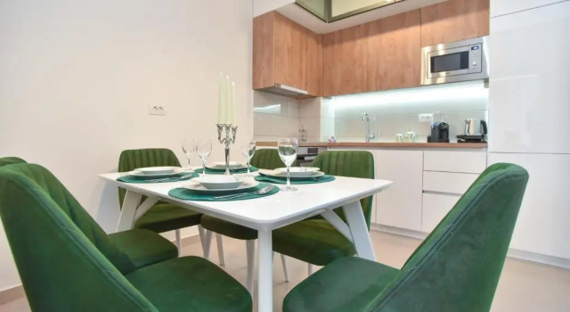Апартаменты с 2 комнатами Azure Apartments