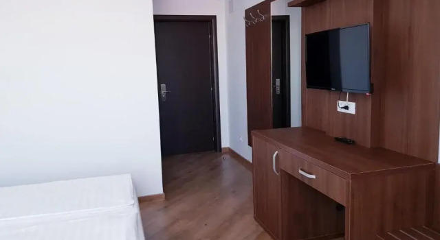 Helios, Varaa Hotelli Sulina Tulcea