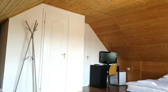 Семейный номер Standard с балконом Manoka Guest House
