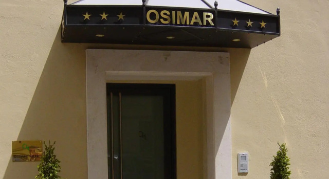 Standard- tredobbelt værelse Hotel Osimar