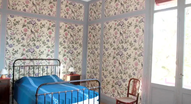 House With 10 Bedrooms in Arcachon, With Wonderful sea View, Enclosed Garden and Wifi, Забронировать Отель Отели Бассен-д'Аркашон с парковкой, Парковка
