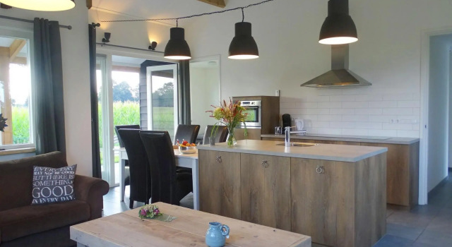 Lovely Cottage in the Middle of Nature, Book Vacation Home Beekbergen Veluwe