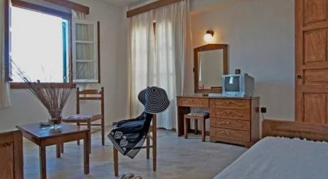 Alex Hotel