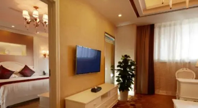 Люкс Deluxe Kaiyuan Manju Select Hotel(Hongqiao Hub National Exhibition Center Sto
