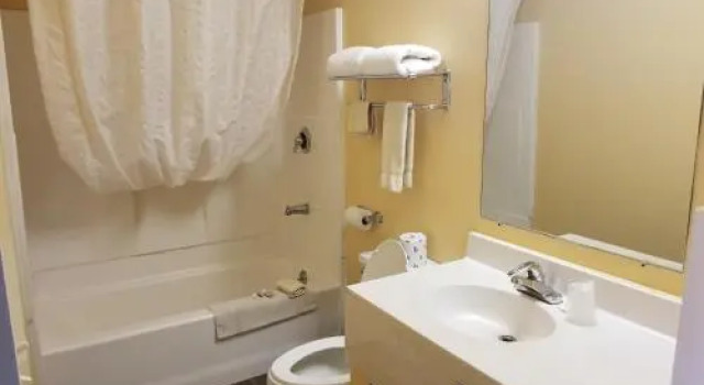Perry-O Inn & Suites, Брондау Қонақ үй Perryopolis АҚШ