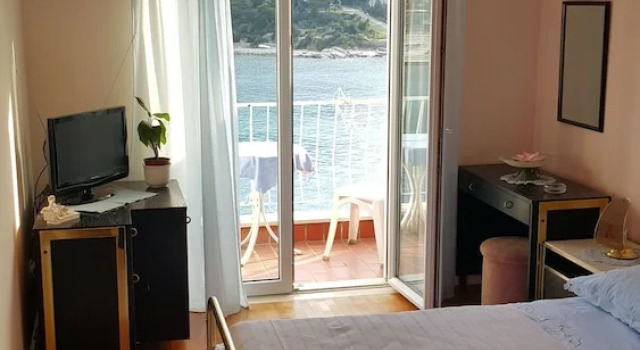 Апартаменты c 1 комнатой Apartments Karla