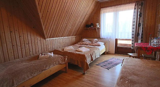 Четырёхместный номер Standard с балконом Leśne Zacisze