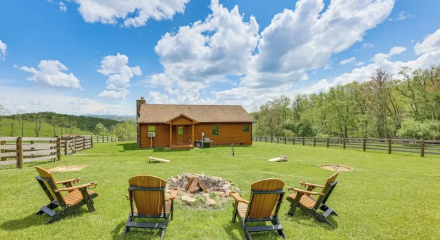 Коттедж Fish, Hike, Hunt: Secluded Cabin in Doe Hill!
