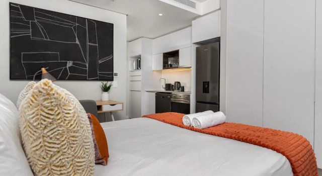 Студия Deluxe 16 on Bree Apartments