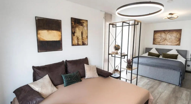 Апартаменты Stylisches Apartment im Herzen von Dresden + Parkplatz + Netflix + Self Check-in