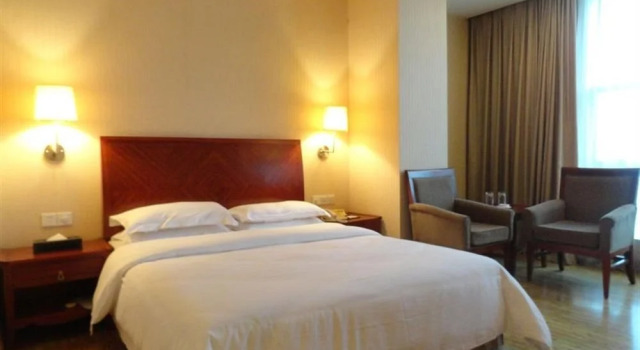 City Convenient Hotel Longhua Subway Station, Rezerwuj Hotel Hotele w Shenzhen z parkingiem, Parking