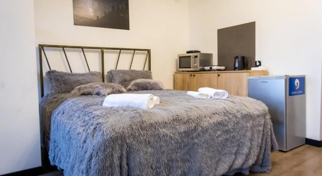 Gudauri Ski Resort Escape Studio Flat, Забронировать Курортный отель Отели Гудаури с бассейном, Бассейн